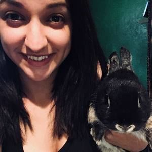 Meet your Posher, Nicole